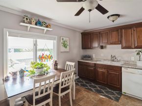 86 Ackerly Lane, Ronkonkoma NY 11779