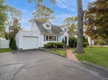 86 Ackerly Lane