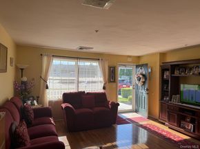 203 Willow Lane, Valley Stream NY 11580