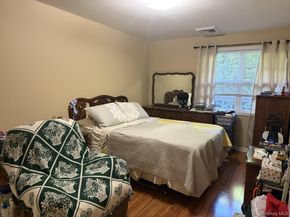 203 Willow Lane, Valley Stream NY 11580