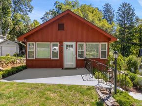 6 Brookside Drive, Yorktown Heights NY 10598