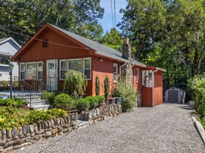 6 Brookside Drive, Yorktown Heights NY 10598