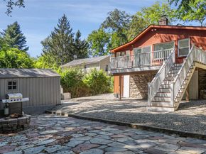 6 Brookside Drive, Yorktown Heights NY 10598
