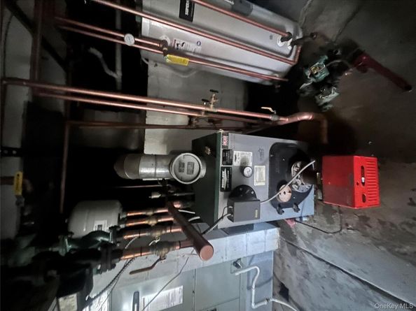 230 Lakeside Trail, Ridge NY 11961