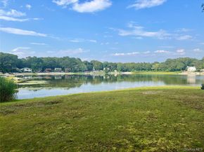230 Lakeside Trail, Ridge NY 11961
