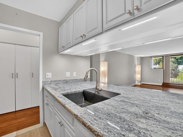 25 Rockledge Avenue 901W, White Plains NY 10601