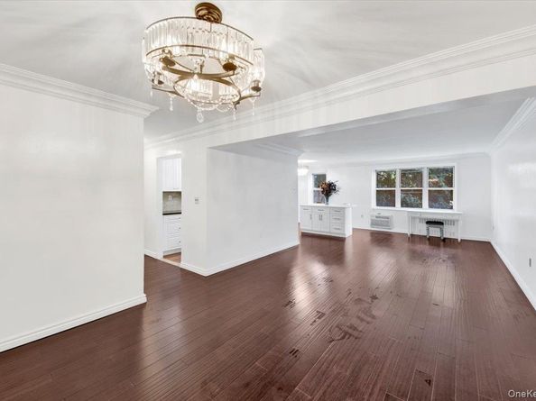 1 Balint Drive 366, Yonkers NY 10710