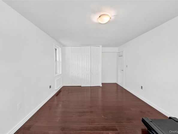 1 Balint Drive 366, Yonkers NY 10710