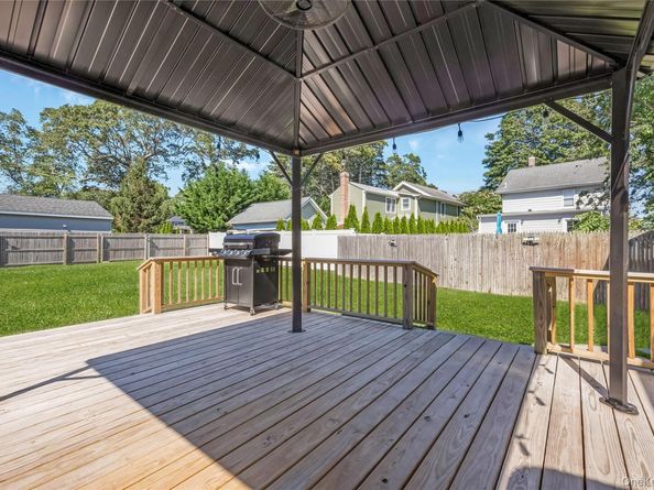 15 Brook Street, Sayville NY 11782