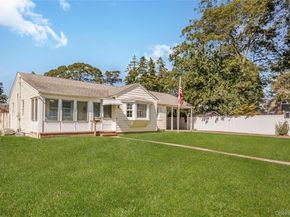 15 Brook Street, Sayville NY 11782