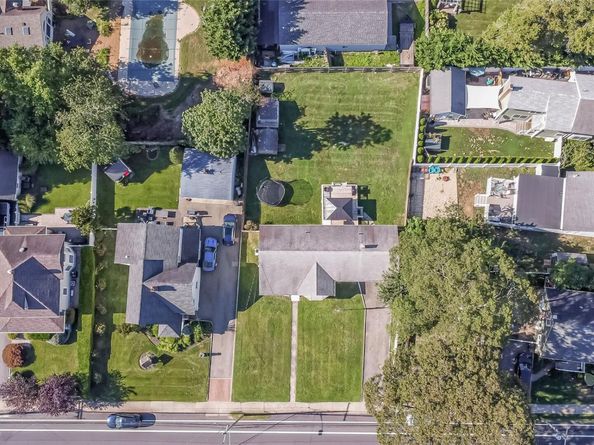 15 Brook Street, Sayville NY 11782