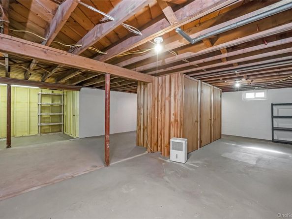 15 Brook Street, Sayville NY 11782