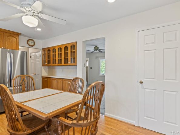 530 N Oak Street, Massapequa NY 11758