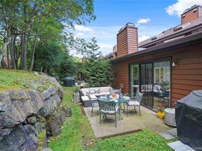 14 Sunnyside Place, Irvington NY 10533