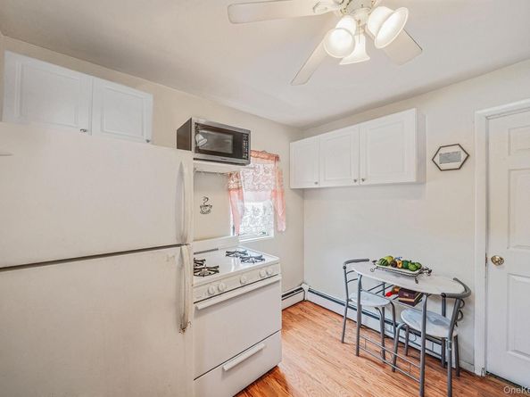 43 Hampton Avenue, Mastic NY 11950