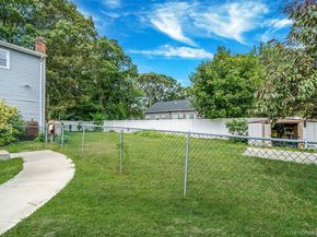 43 Hampton Avenue, Mastic NY 11950