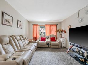 43 Hampton Avenue, Mastic NY 11950