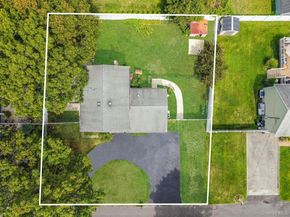 43 Hampton Avenue, Mastic NY 11950