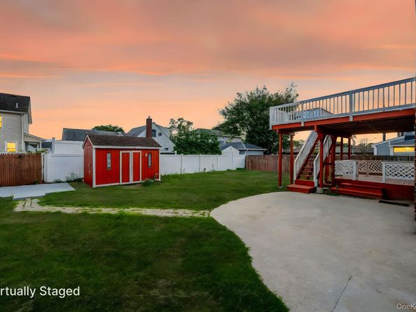 76 Hamilton Avenue, Massapequa NY 11758