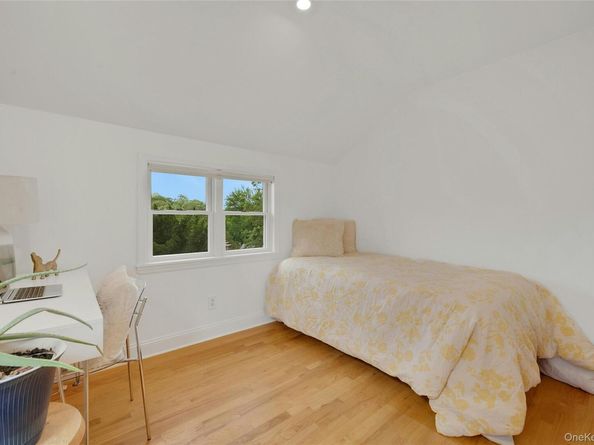 7 Senate Place, Larchmont NY 10538