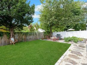 7 Senate Place, Larchmont NY 10538
