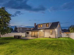 598 N Suffolk Avenue, Massapequa NY 11758