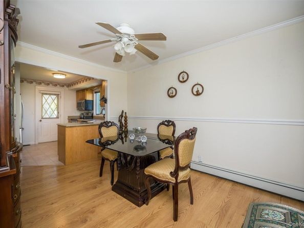 4 Jordan Lane, Hicksville NY 11801