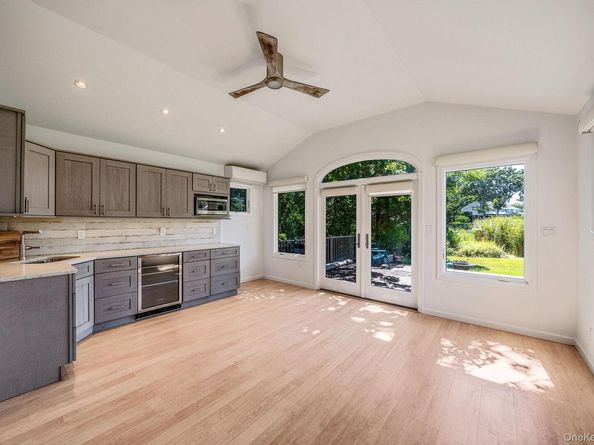 1 Springville Circle, Hampton Bays NY 11946