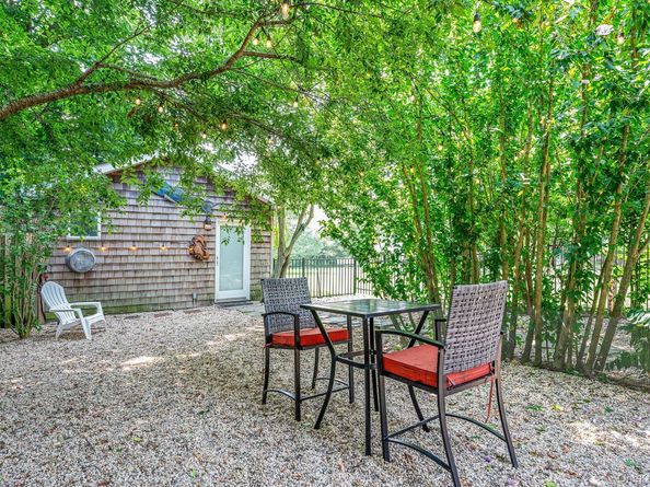1 Springville Circle, Hampton Bays NY 11946