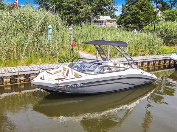1 Springville Circle, Hampton Bays NY 11946