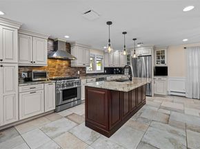 5 Brian Lane, East Northport NY 11731