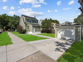 17502 111th Avenue, Saint Albans NY 11433