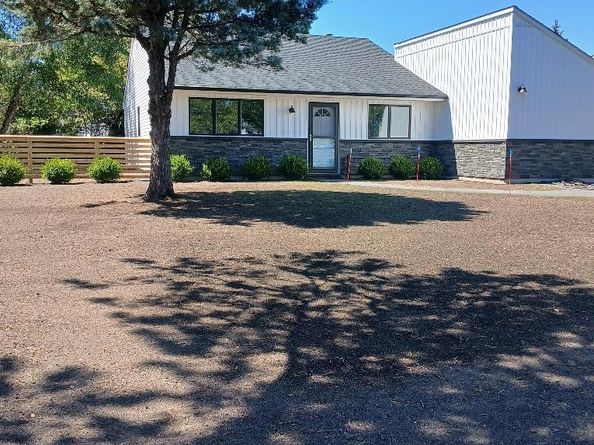 4 Mercury Avenue, East Patchogue NY 11772