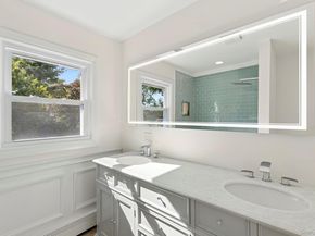 36 Flintridge Drive, Holbrook NY 11741