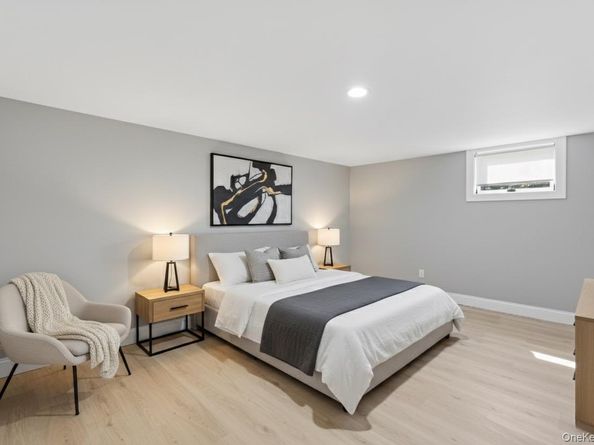 792 Glendale Road, West Babylon NY 11735