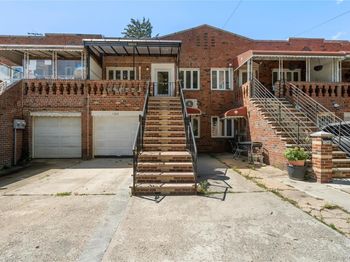 1262 E 98th Street