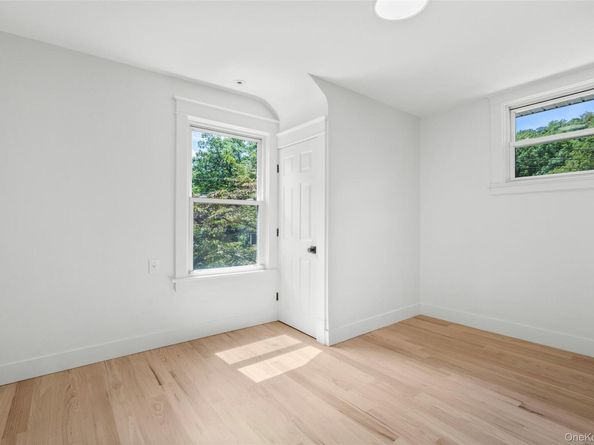 324 Tuxedo Place, Hawthorne NY 10532