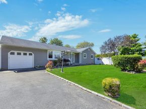 38 Beach Street, West Islip NY 11795