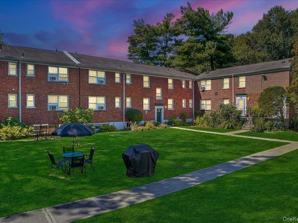 29 Fieldstone Drive G4, Hartsdale NY 10530