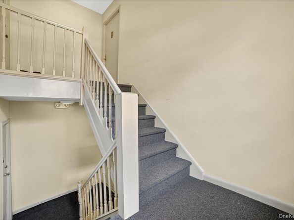 29 Fieldstone Drive G4, Hartsdale NY 10530