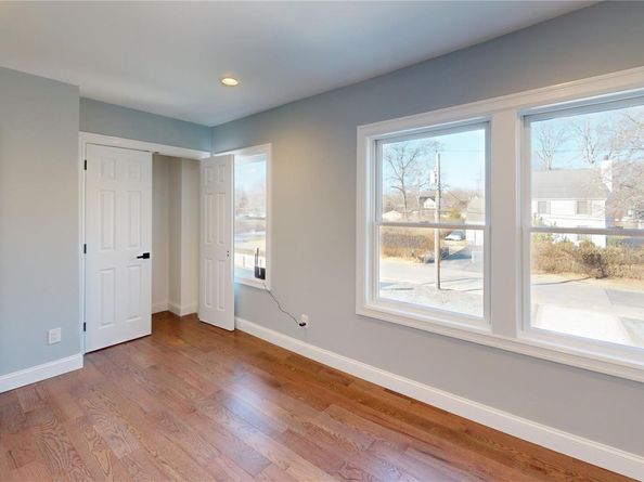 6 Lafayette Drive, Shirley NY 11967