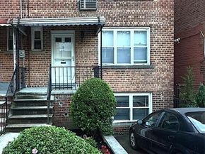 1124 E 213th Street, Bronx NY 10469