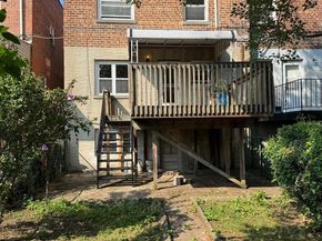 1124 E 213th Street, Bronx NY 10469