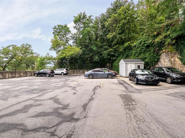 2287 Johnson Avenue 10B, Bronx NY 10463