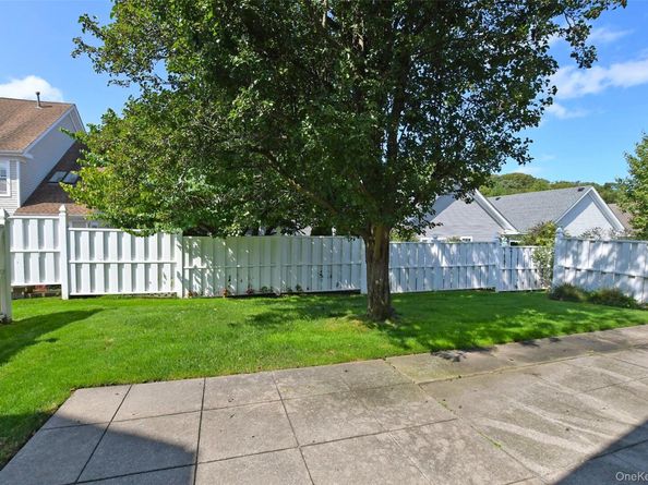 11 Ethan Circle, Middle Island NY 11953