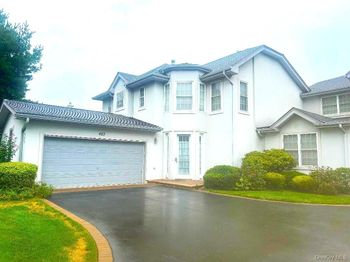 423 Florencia Place