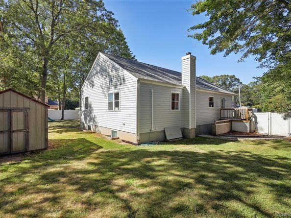 205 Crystal Brook Hollow Road, Port Jefferson Station NY 11776