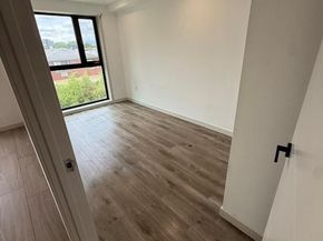 5540 97th Place 4B, Corona NY 11368