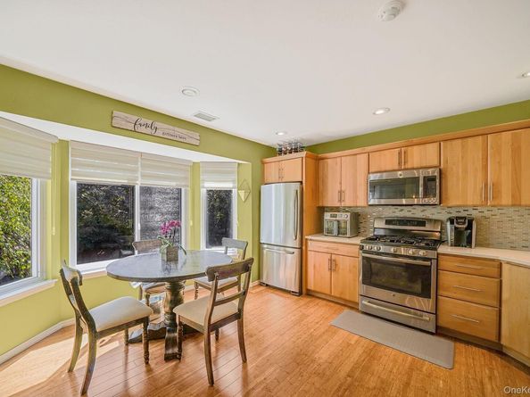 3538 Gibbs Road, Coram NY 11727
