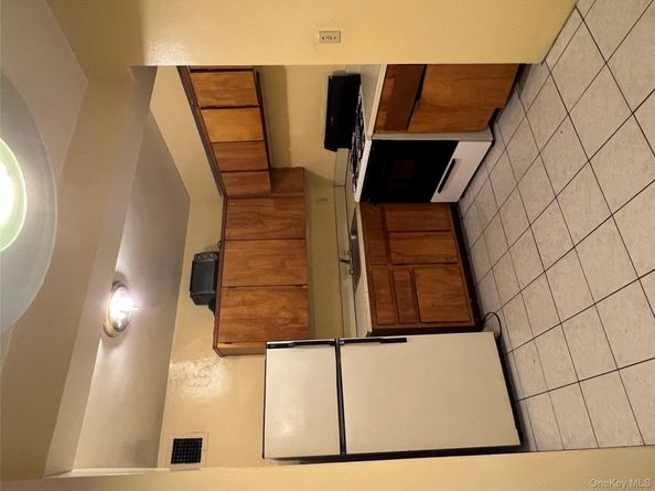 89-15 Parsons Boulevard 7D, Jamaica NY 11432